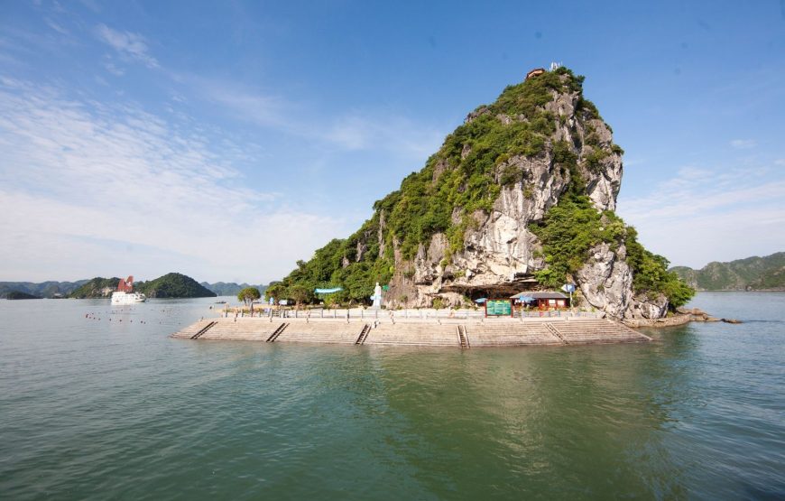 Ha Long 1 Day – Sung Sot Cave- Tittop Island