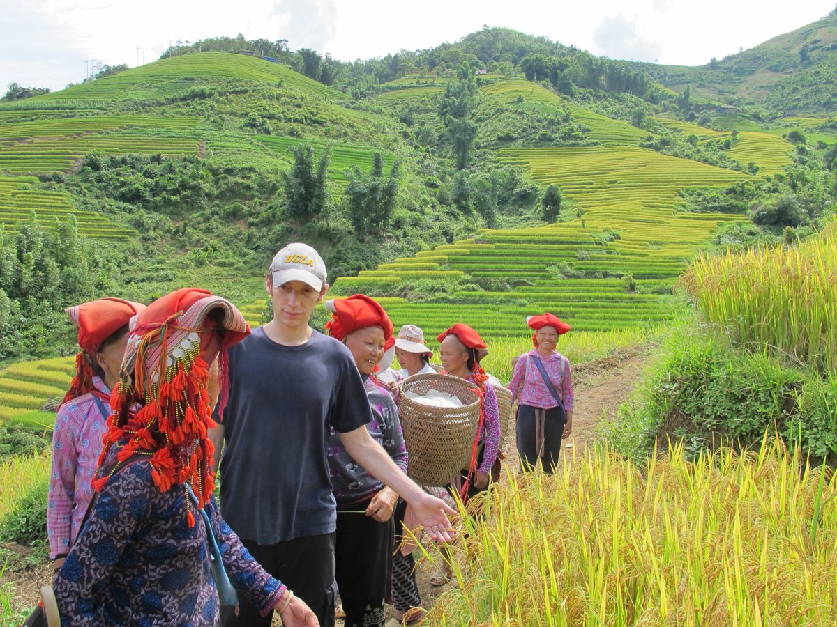 Day 17: Sapa transfer to Ha Noi and Tour finishes (B, L)